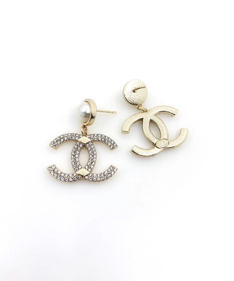 Chanel Earrings Compact 227717