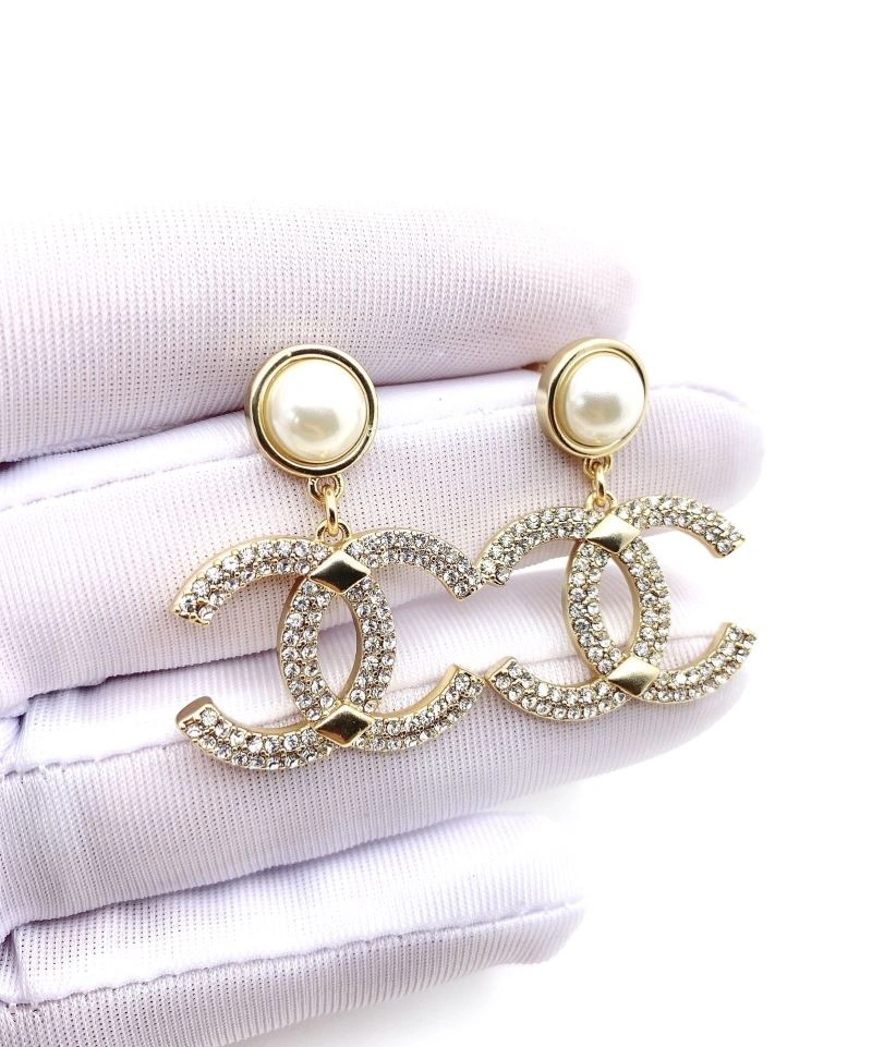 Chanel Earrings Compact 227717