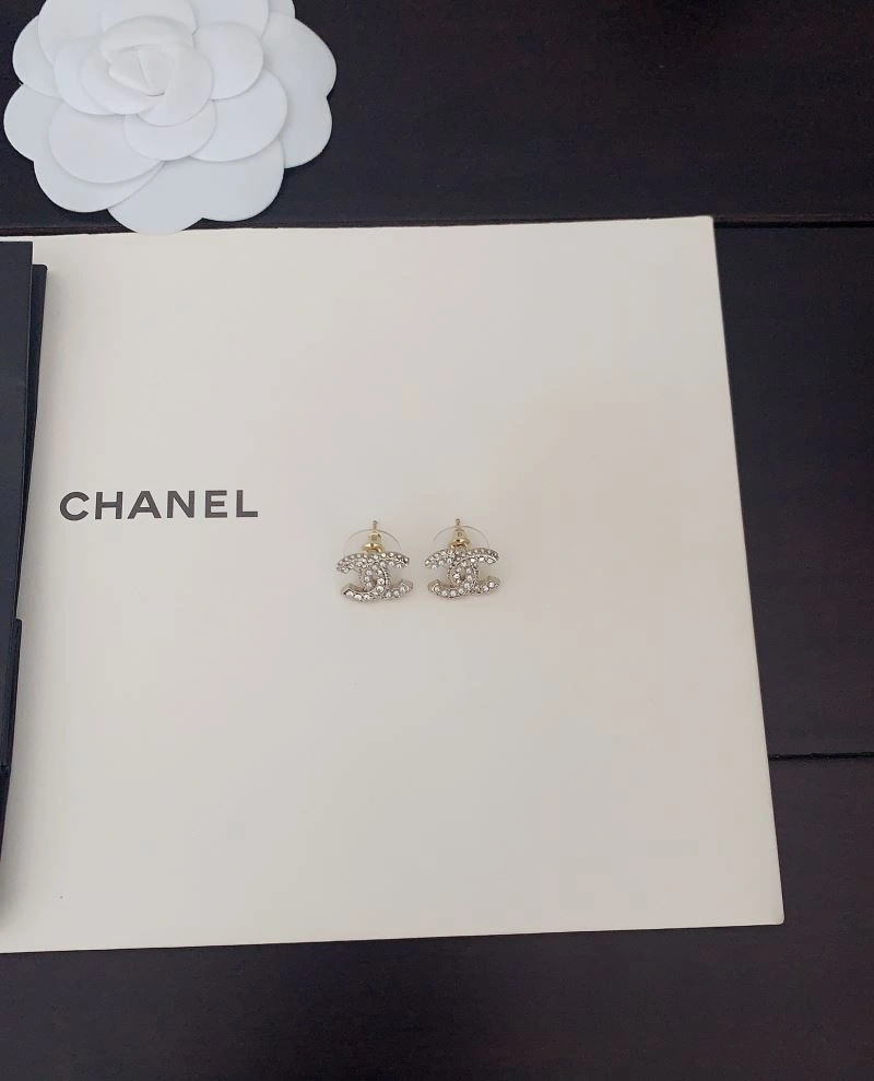 Chanel Earrings Compact 227681