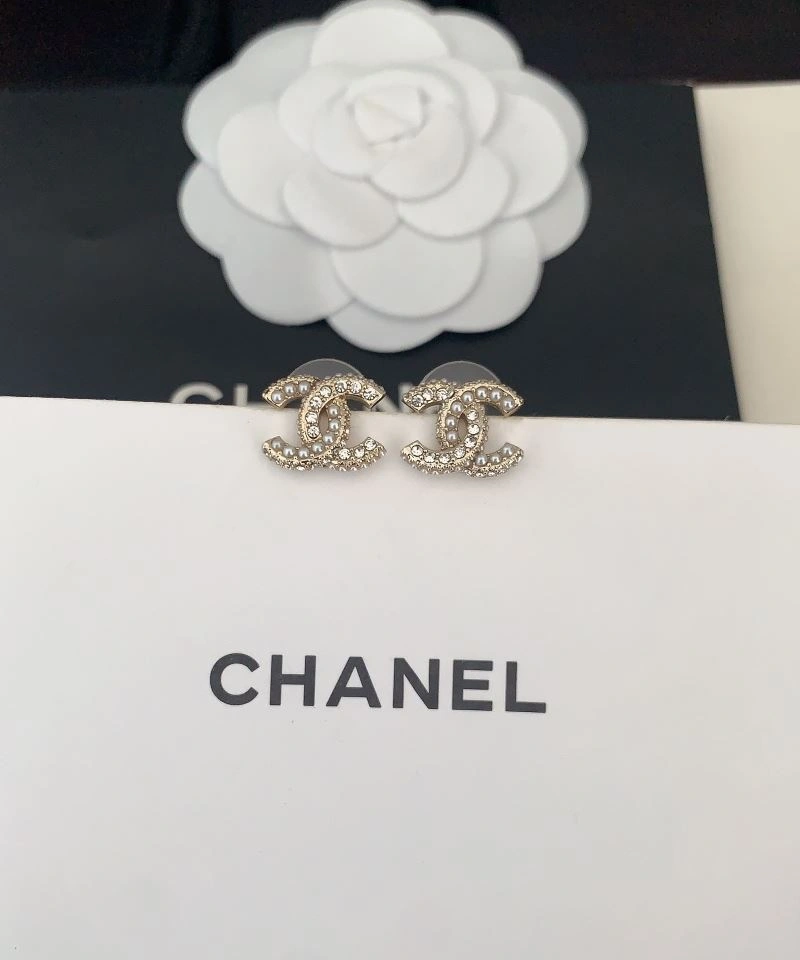 Chanel Earrings Compact 227681