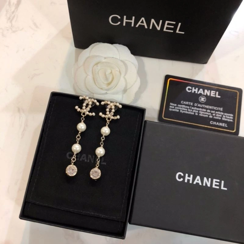 Reliable Chanel Earrings 227680