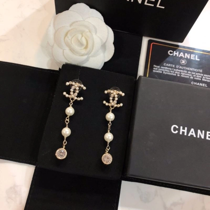 Reliable Chanel Earrings 227680