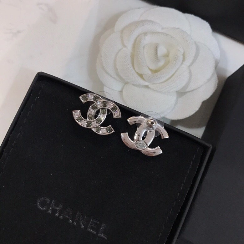 Chanel Earrings Practical 227677
