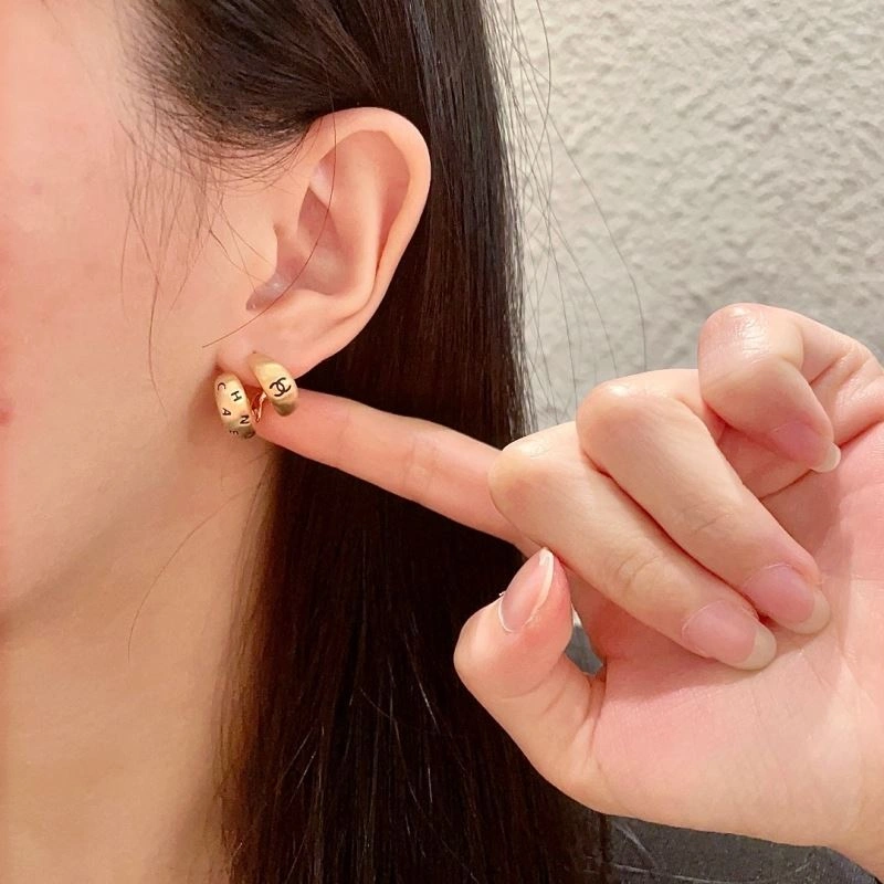 Chanel Earrings SmoothTexture 227690