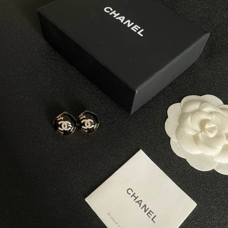 HighPerformance Chanel Earrings 227668