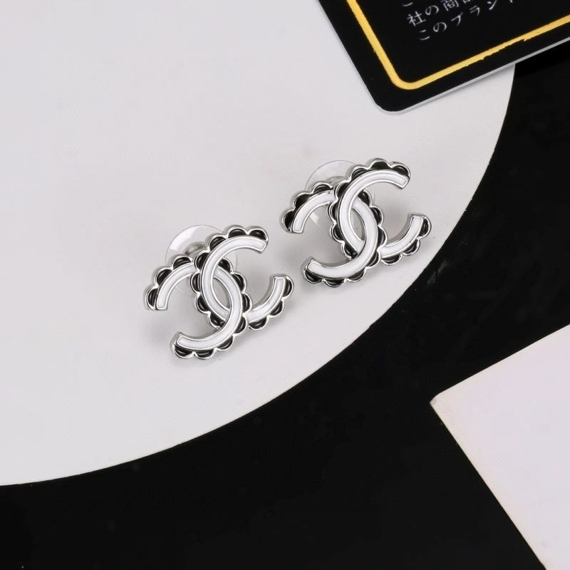 Chanel Earrings Comfortable 227649