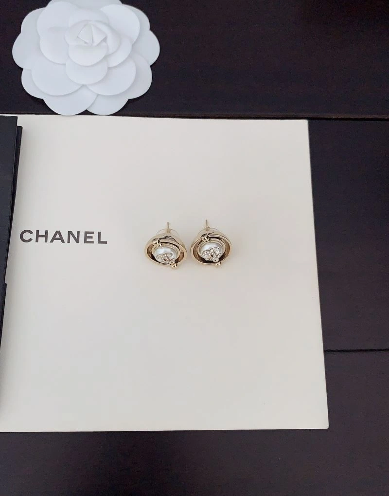 Versatile Chanel Earrings 227645