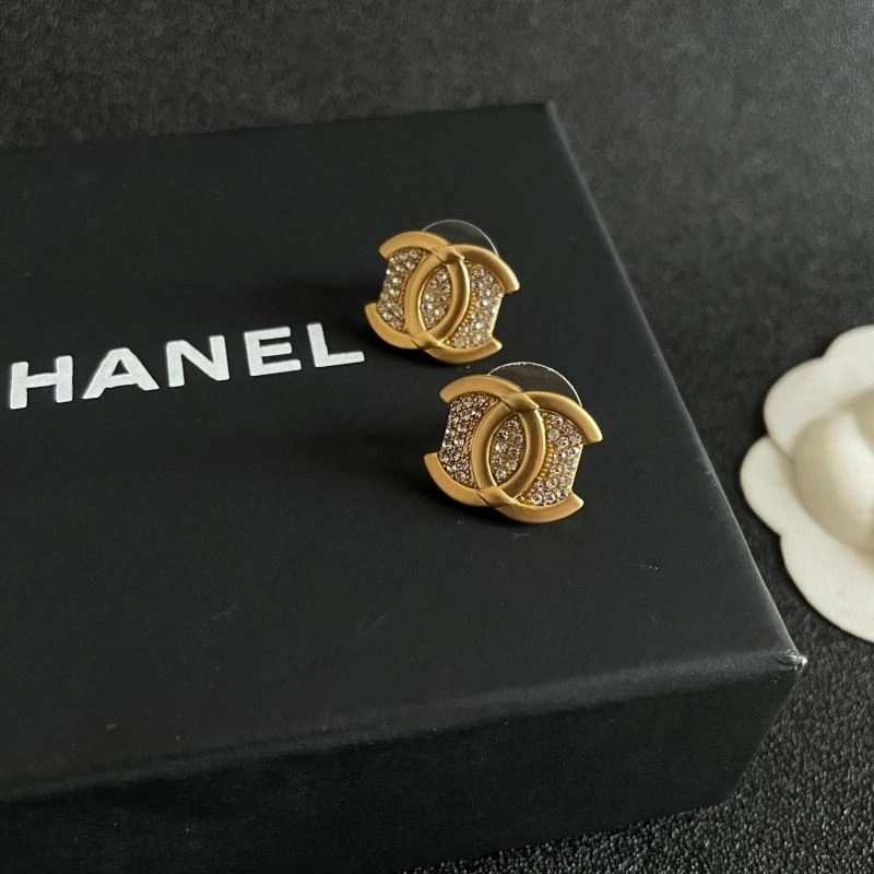 Compact Chanel Earrings 227667