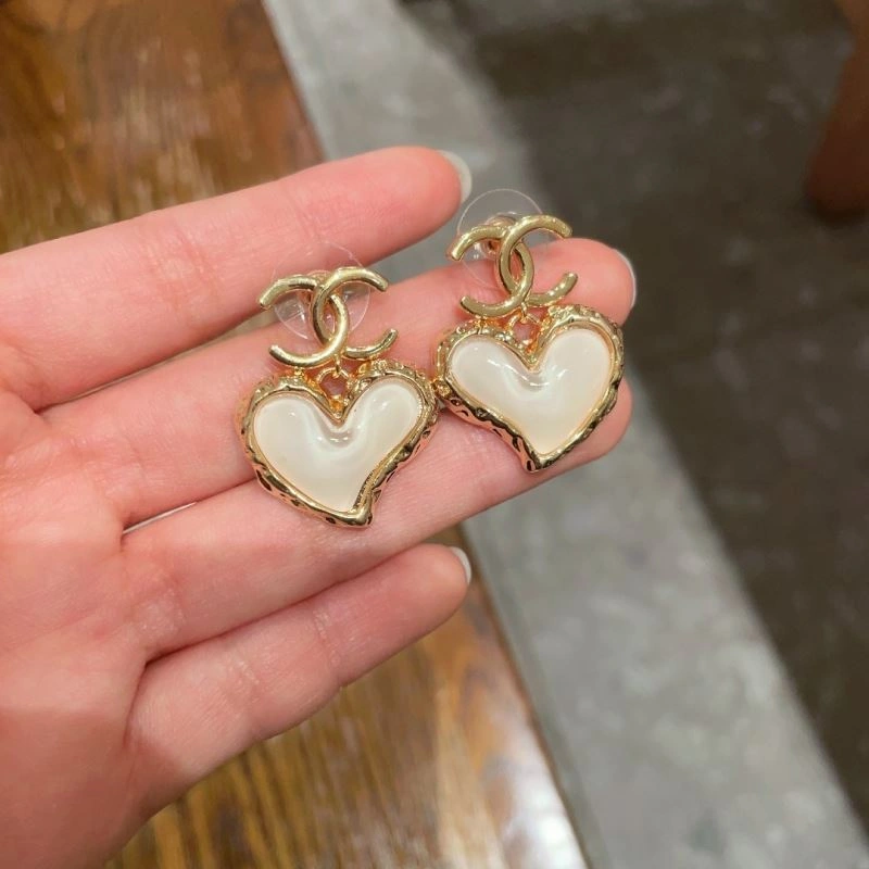 Chanel Earrings FreshLook 227639
