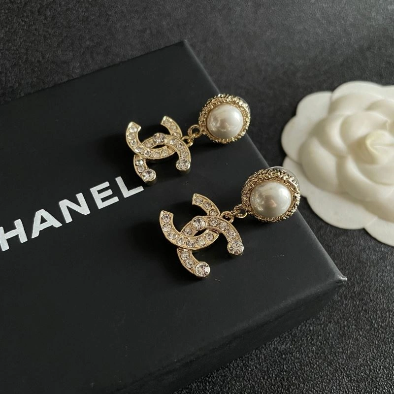 Sporty Chanel Earrings 227630