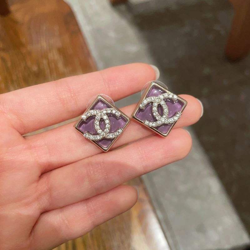 Chanel Earrings Lightweight 227625