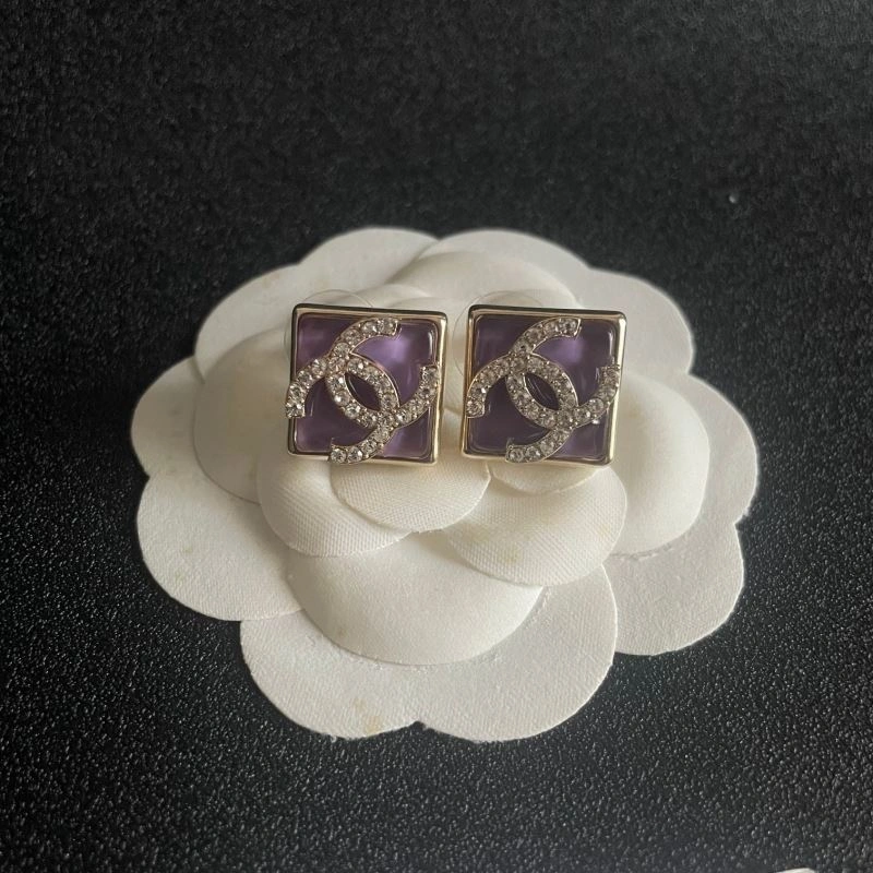 Chanel Earrings Lightweight 227625