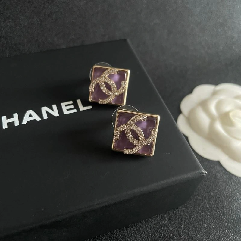 Chanel Earrings Lightweight 227625