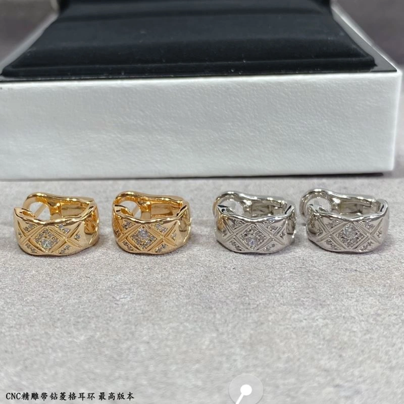 Chanel Earrings Breathable 227616