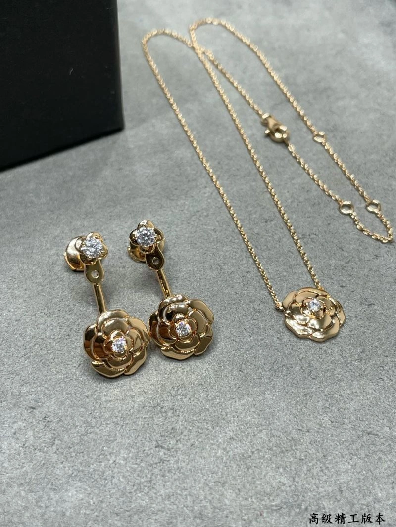 Chanel Earrings Premium 227615