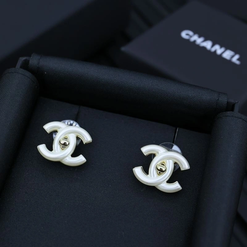 Breathable Chanel Earrings 227600