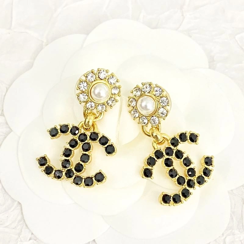 Chanel Earrings Breathable 227609