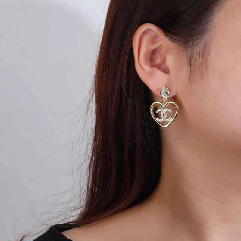 Fashionable Chanel Earrings 227595