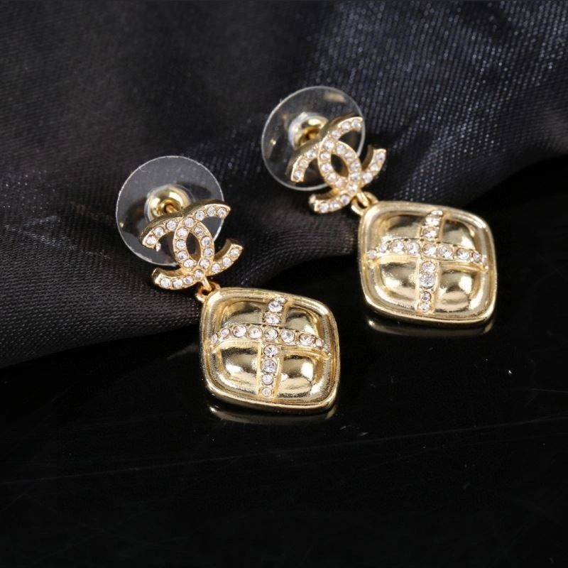 Chanel Earrings Premium 227583