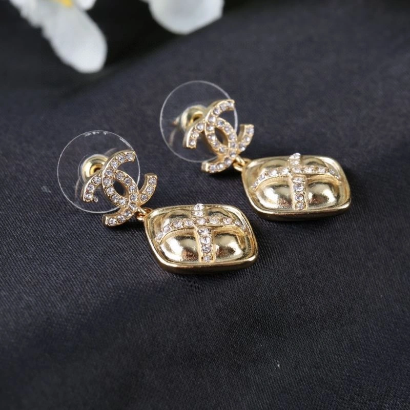 Chanel Earrings Premium 227583
