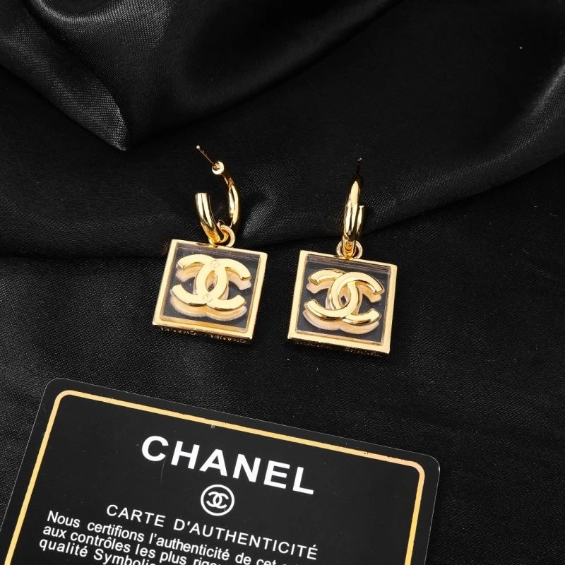 Chanel Earrings Minimalist 227582