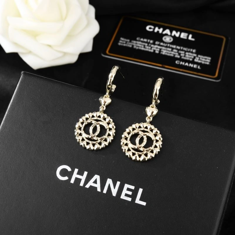 Reliable Chanel Earrings 227569