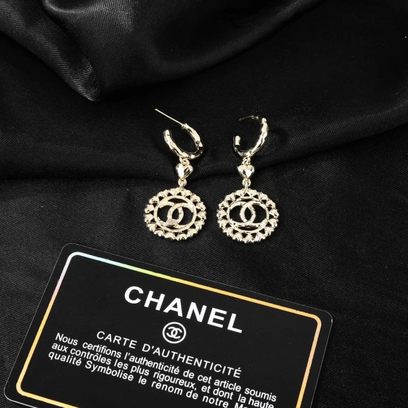 Reliable Chanel Earrings 227569
