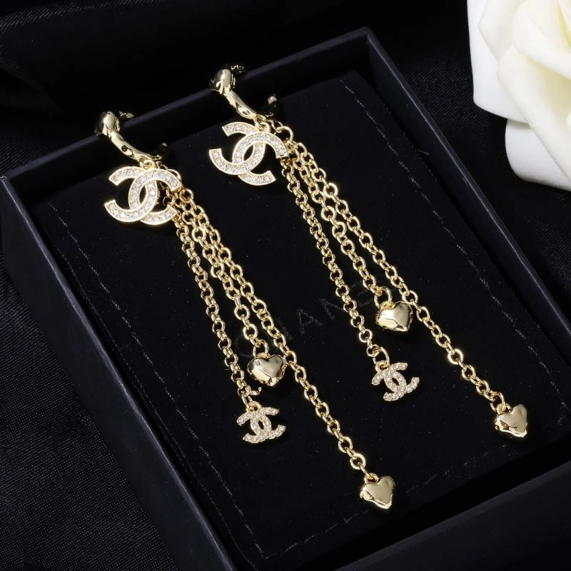 Refined Chanel Earrings 227618