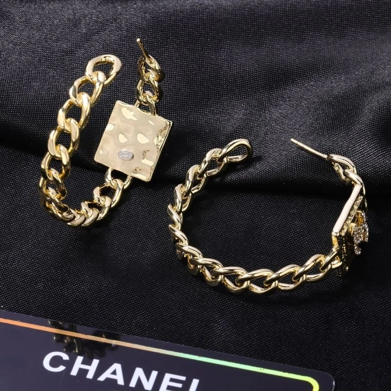Chanel Earrings Affordable 227574