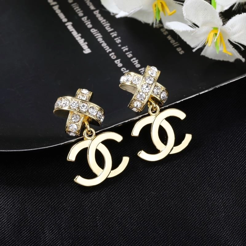 Chanel Earrings Effortless 227565