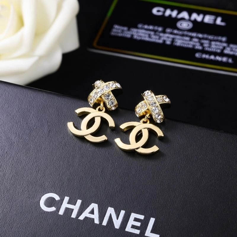 Chanel Earrings Effortless 227565