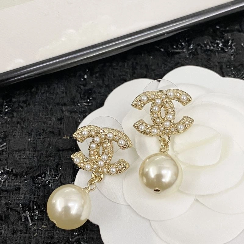WrinkleFree Chanel Earrings 227561