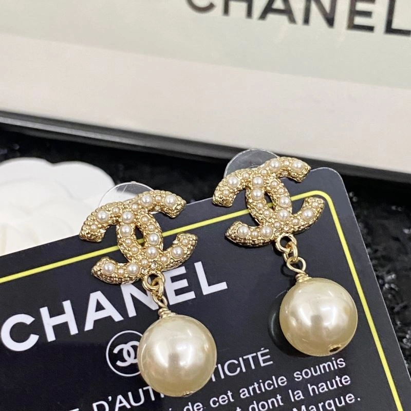 WrinkleFree Chanel Earrings 227561