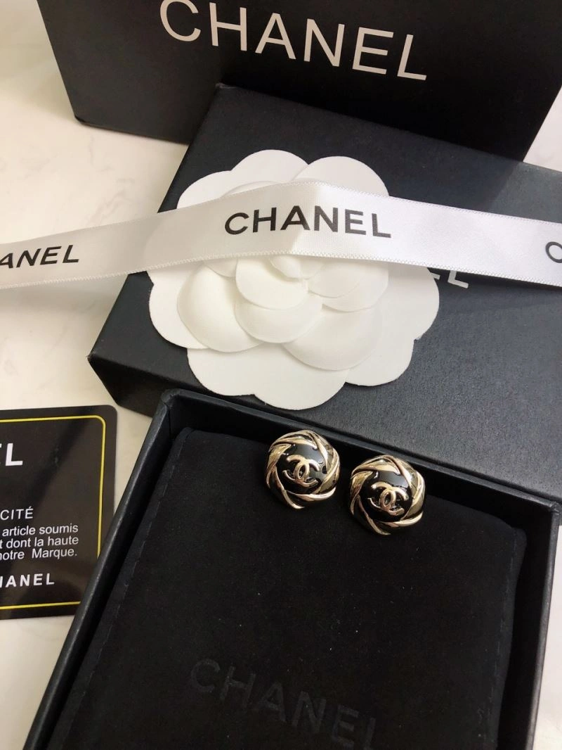 Premium Chanel Earrings 227623