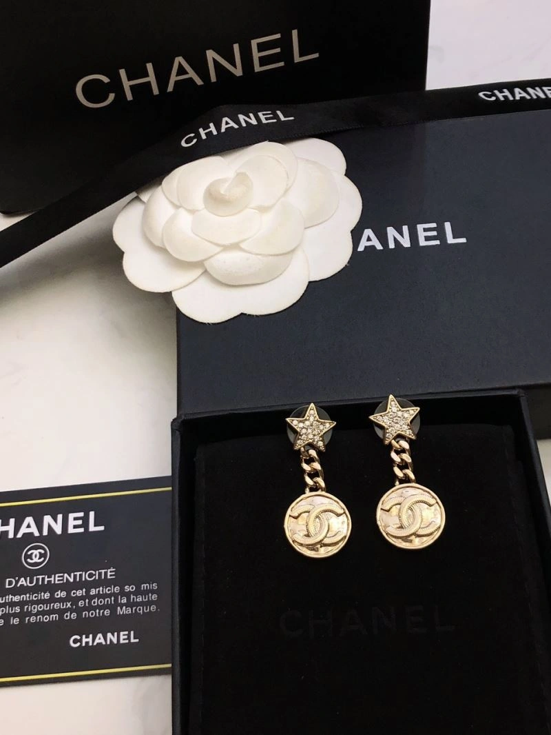 Chanel Earrings Flexible 227560