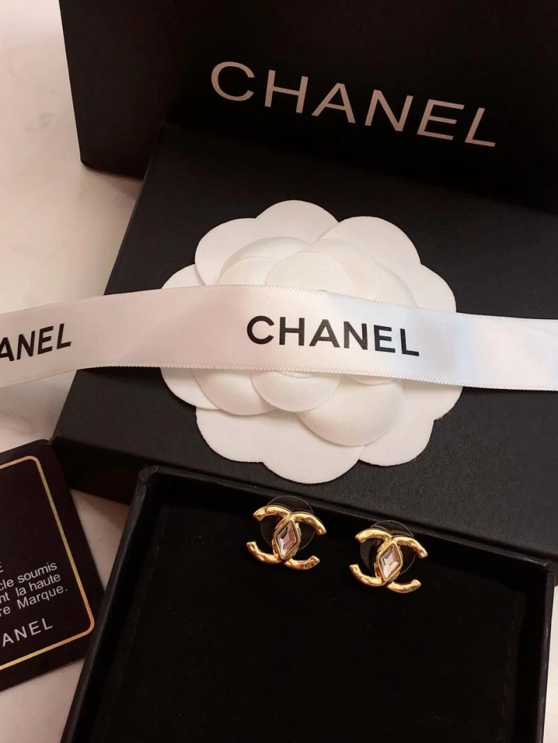 Premium Chanel Earrings 227557