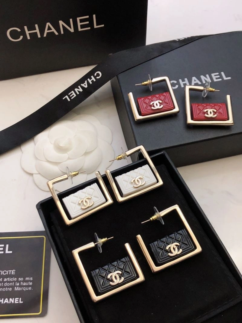 NewStyle Chanel Earrings 227542