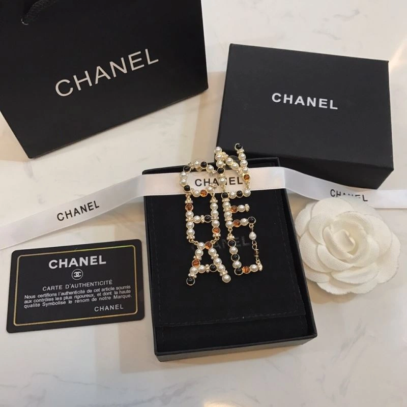 Chanel Earrings Lightweight 227536