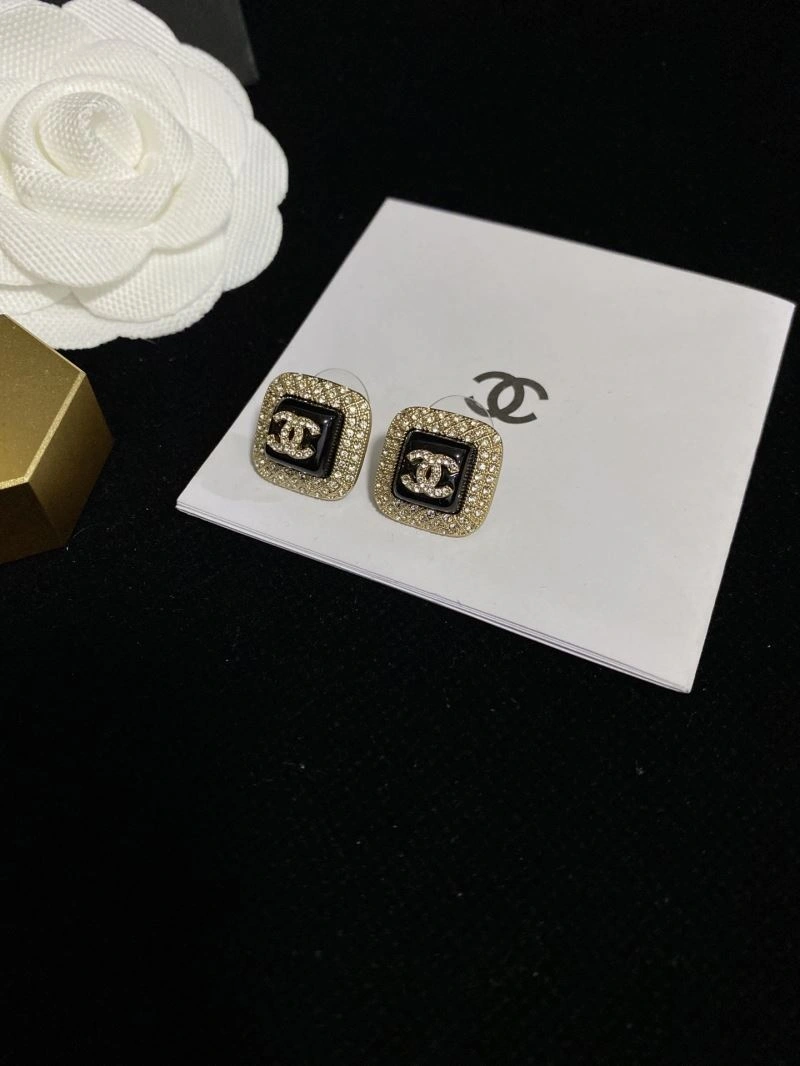 Chanel Earrings Functional 227580