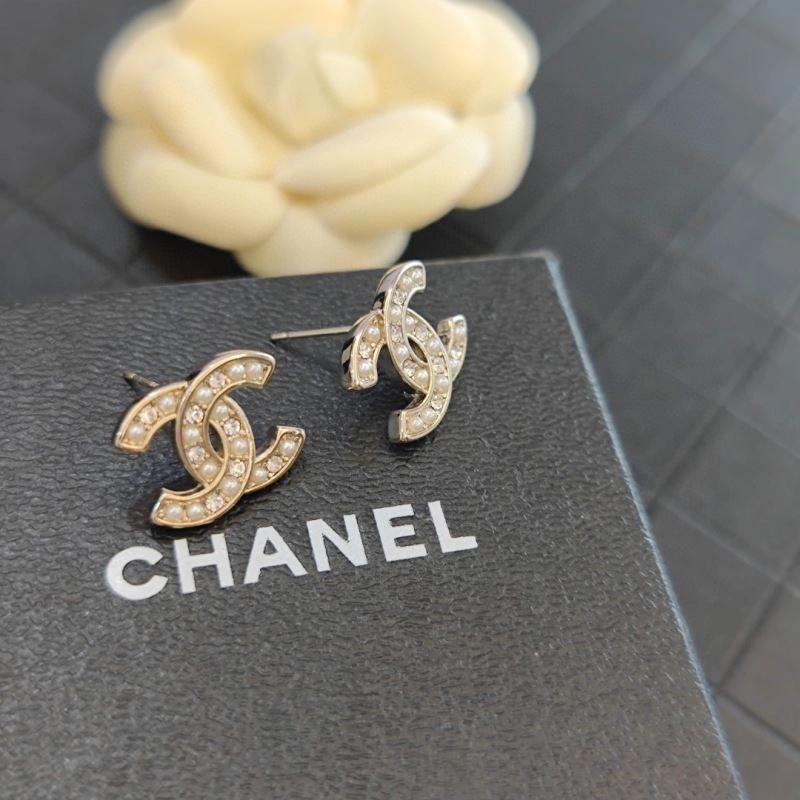 Chanel Earrings Sophisticated 227543