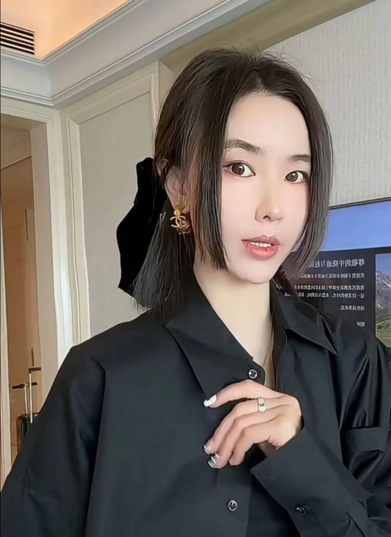 Chanel Earrings Resilient 227573