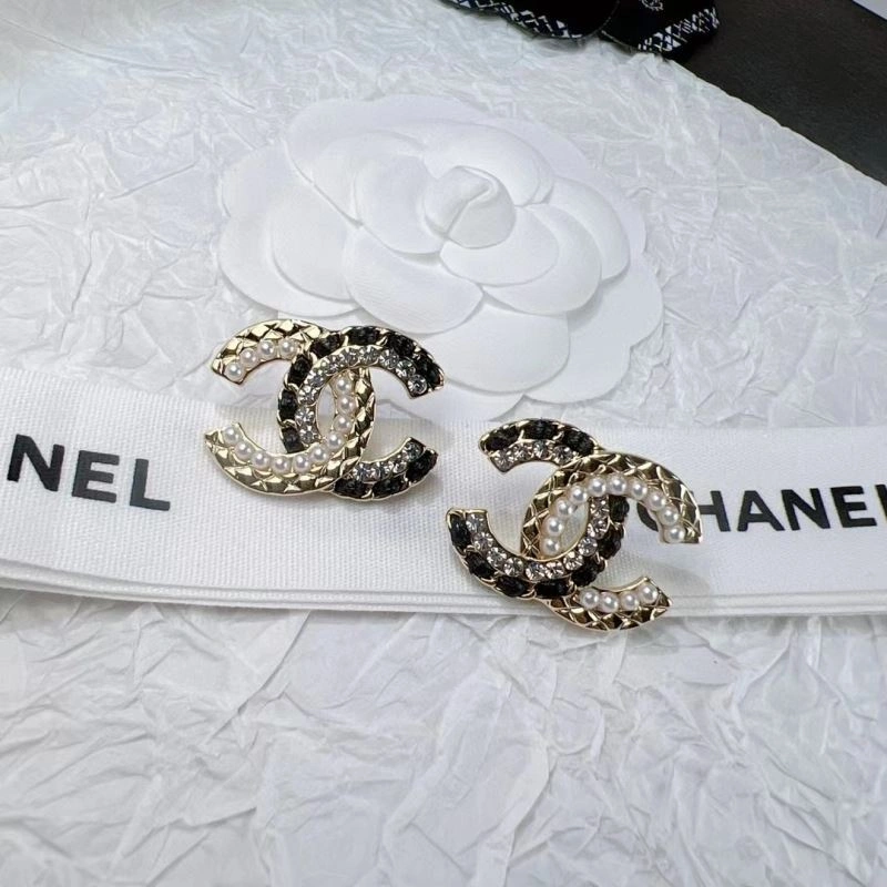 Chanel Earrings EyeCatching 227532