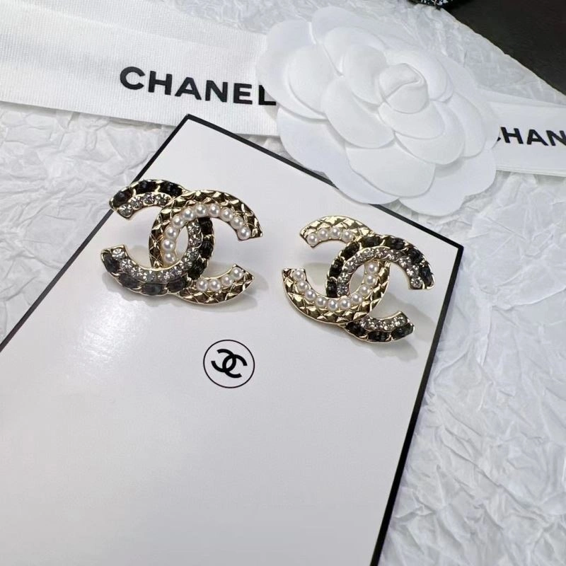 Chanel Earrings EyeCatching 227532