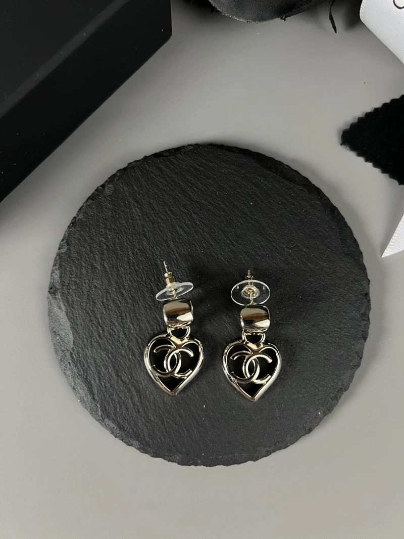 Chanel Earrings MoistureWicking 227568