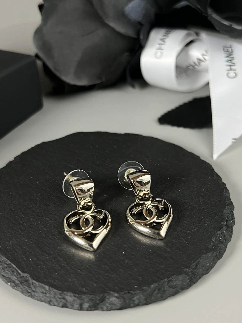 Chanel Earrings MoistureWicking 227568