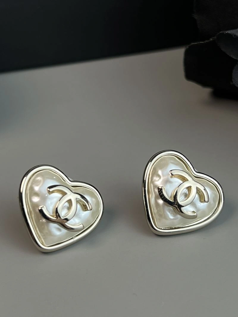 MoistureWicking Chanel Earrings 227520