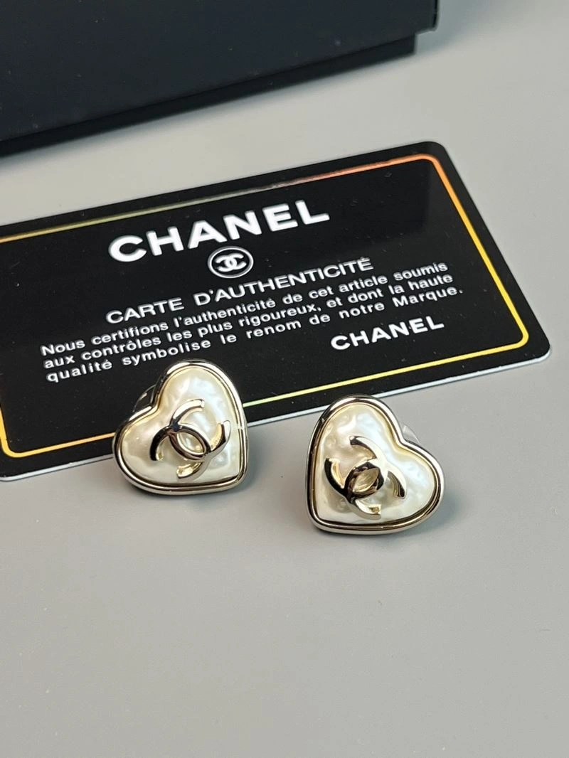 MoistureWicking Chanel Earrings 227520