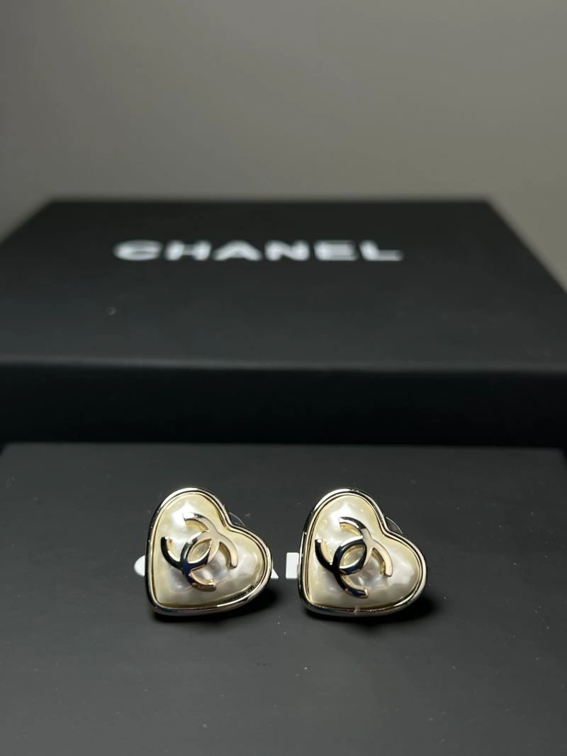 MoistureWicking Chanel Earrings 227520