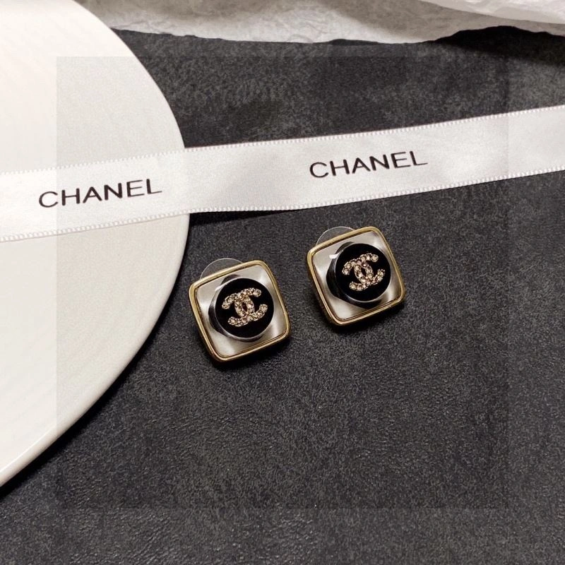 Chanel Earrings Resilient 227551