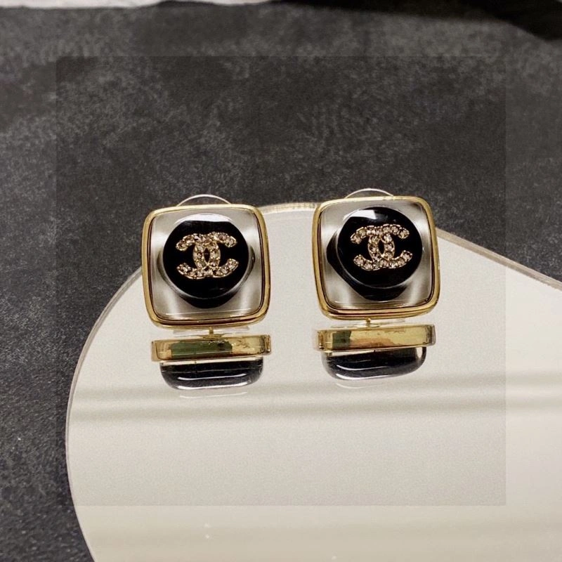 Chanel Earrings Resilient 227551